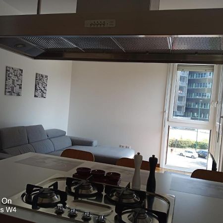 סגראטה Appartamento Deluxe Con Parcheggio Gratuito מראה חיצוני תמונה